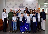 Ученик 3 "А" класса третей школы г. Канаша Краснов Владимир стал победителем республиканского конкурса по программированию в среде Scratch «КосмоКод» (фото №3).